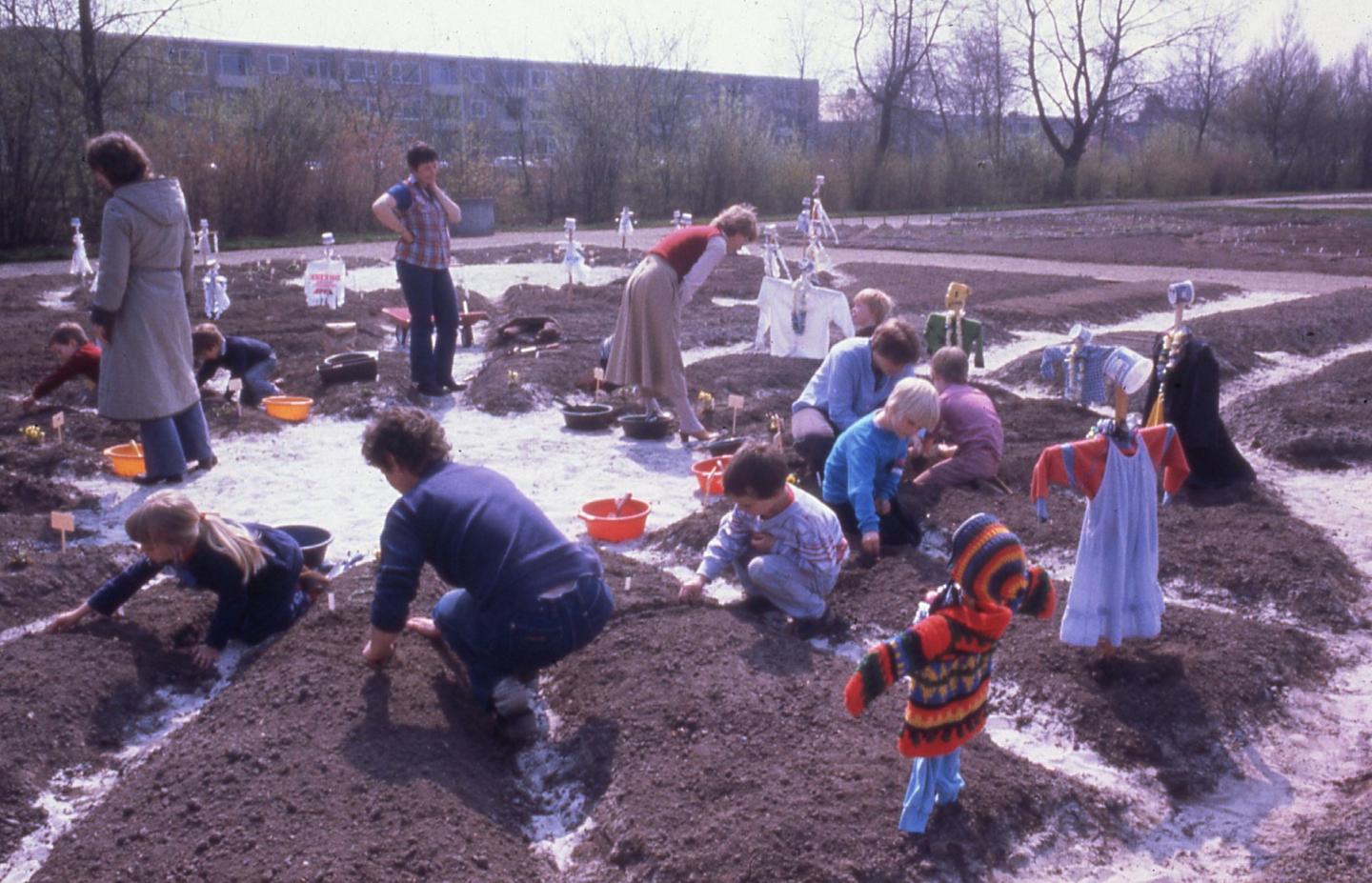 foto van schooltuin Helpman